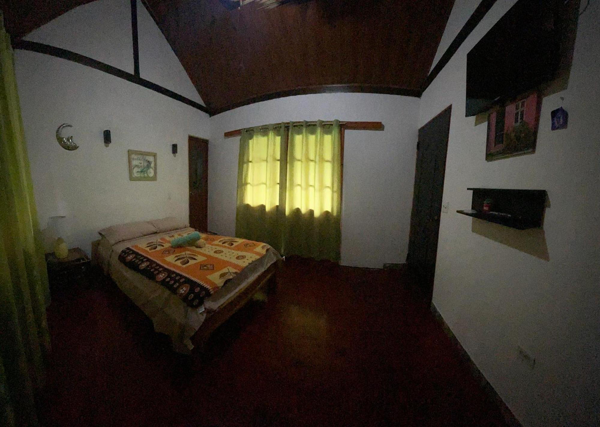 Hostal La India Dormida エル・バジェ・デ・アントン エクステリア 写真